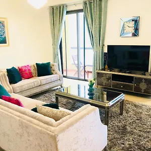 Apartment Luxury Casa - Royal Sea View Jbr 2br, Dubai