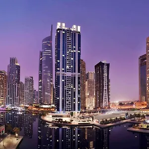 Mövenpick Jumeirah Lakes Towers Hotel