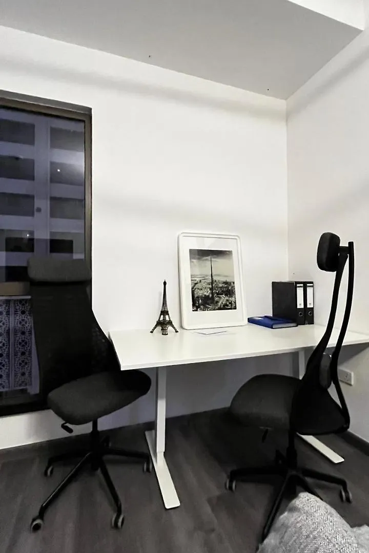 Capsule hotel Ocean Glimpse Hostel Dubai