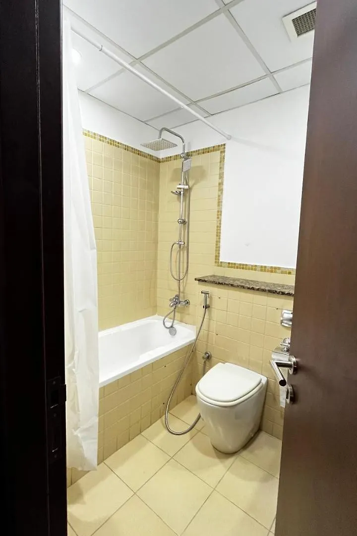 Ocean Glimpse Hostel Dubai Capsule hotel