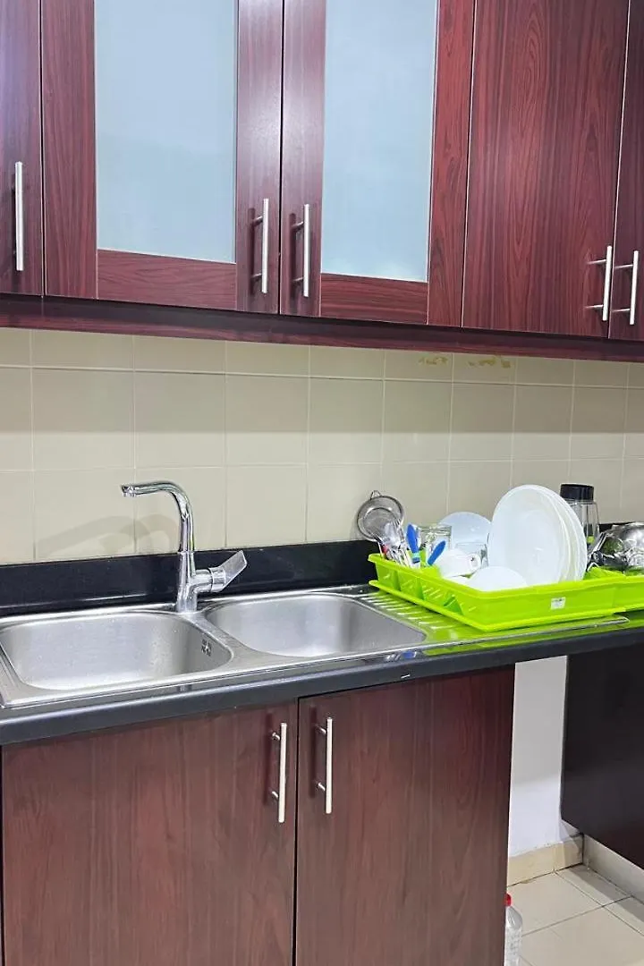 Ocean Glimpse Hostel Dubai