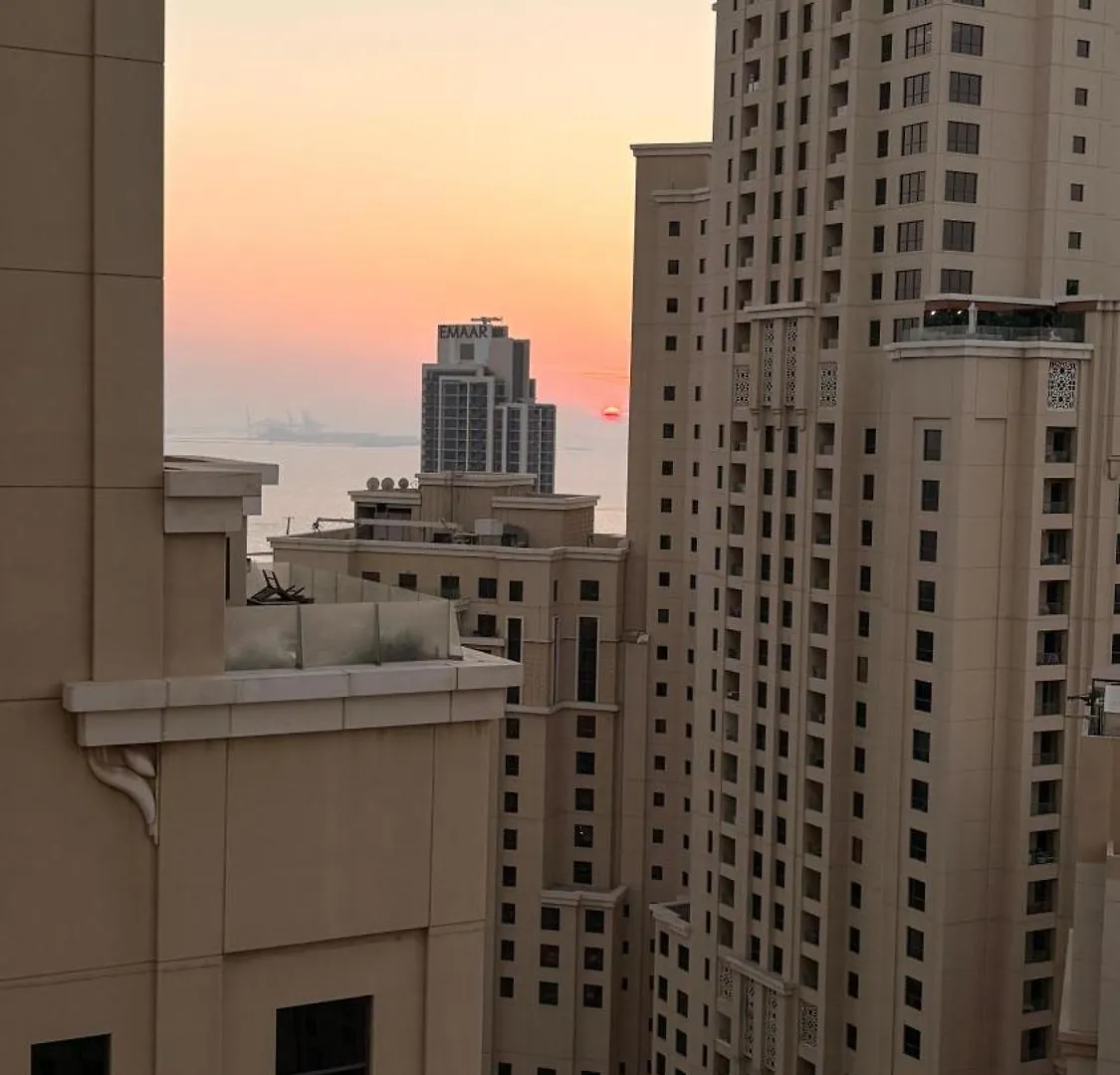 Ocean Glimpse Hostel Dubai Capsule hotel